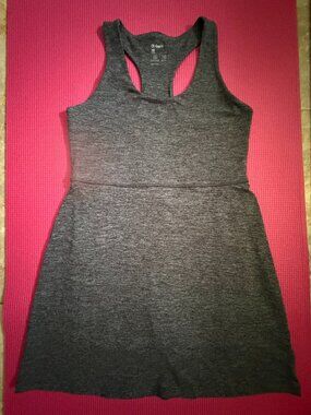 NEW Gap Fit Black Scoop Neck Moisture Wicking Active Tank Dress Size Small XS